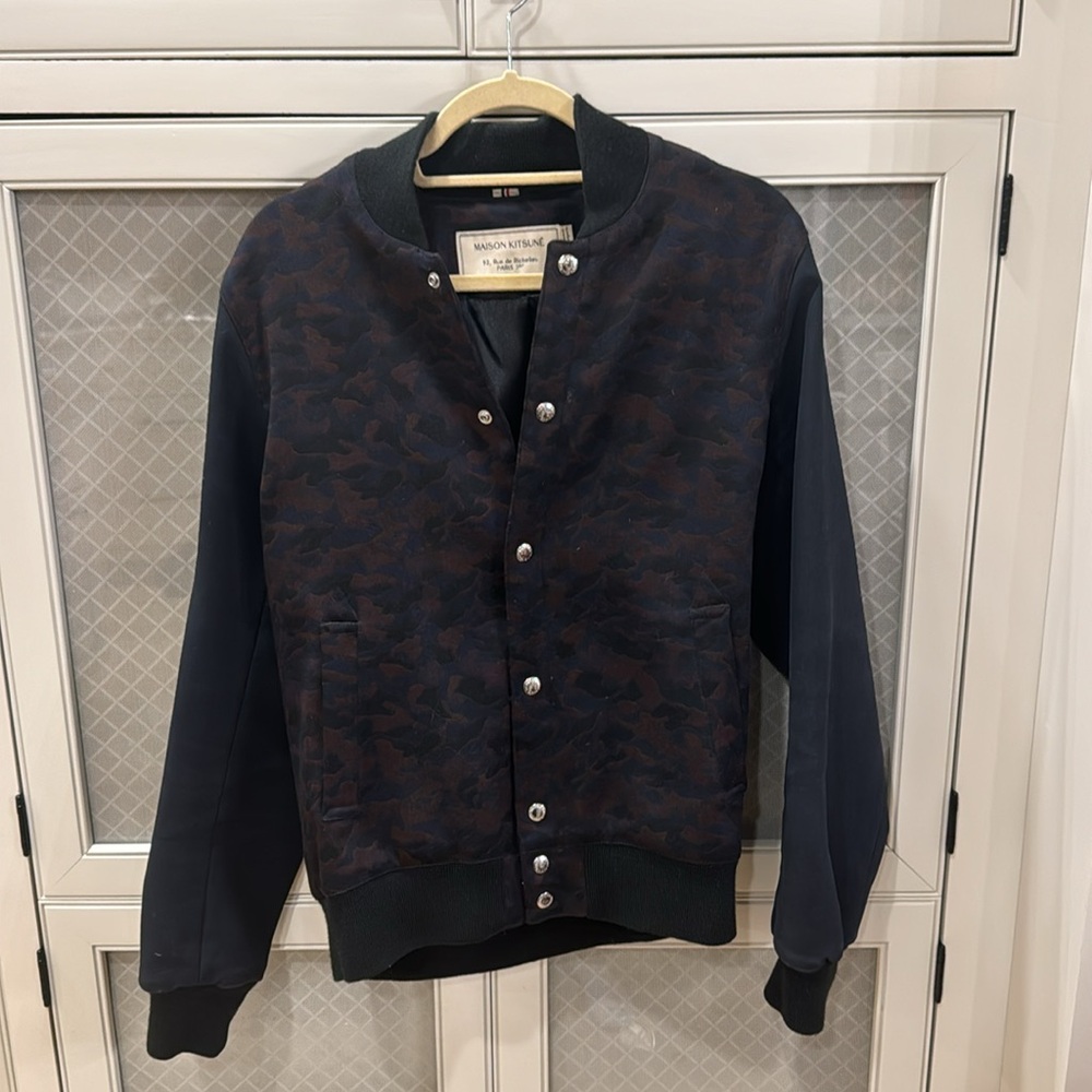 MAISON KITSUNÉ NAVY BROWN CAMO TEDDY JACKET
